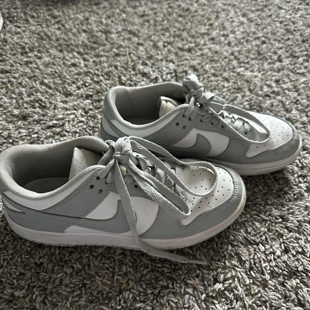 Nike Dunk Low "White/Lt Smoke Grey"